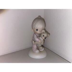 Precious Moments Figurine E-1372/B "Jesus Loves Me"‎ 1978 5" Enesco
